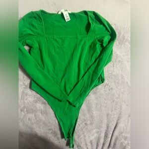 h&m green bodysuit
